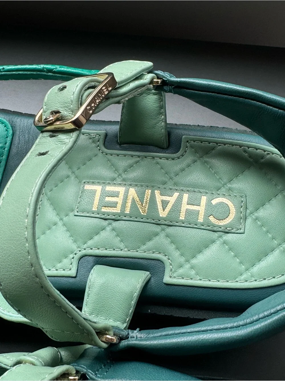 Chanel 2023 Pre-Spring Two-Tone Green Quilted Leather Sandals Size 39 with box